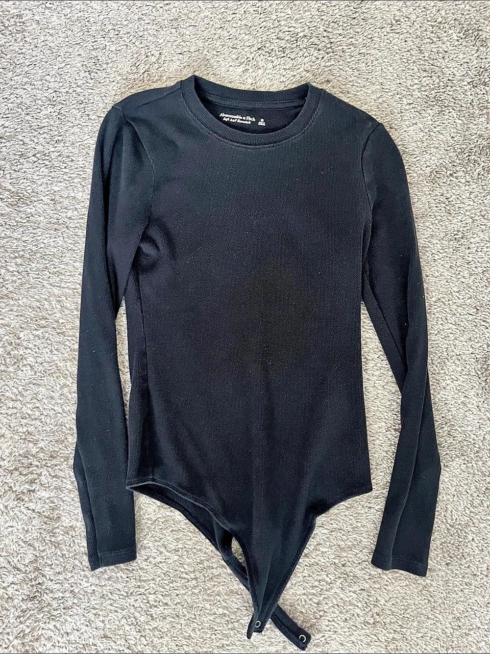 Abercrombie & Fitch Soft A&F Essentials Long-Sleeve Rib Crew Bodysuit Black
